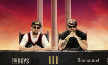 Yksi Suomen kaikkien aikojen suosituimmista kristillisen nuorisomusiikin artisteista tekee paluun keikkalavoille 10-vuotis juhlavuoden kunniaksi ja julkaisee kolmannen albuminsa syksyllä 2022.