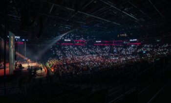 Glow Festivalin sydämessä on yhteys, hengellinen musiikki ja merkityksellisyys