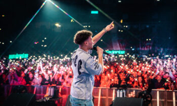 Nouseva räpartisti AMOS Kristallin keikkamyyntiin