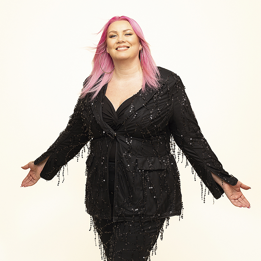 Ohjelmatoimistokristalli_Jepa_Lambert_2026_900x900_1